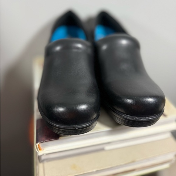 Dr. Scholl's Work Black Women's Mules - Picture 13 of 15